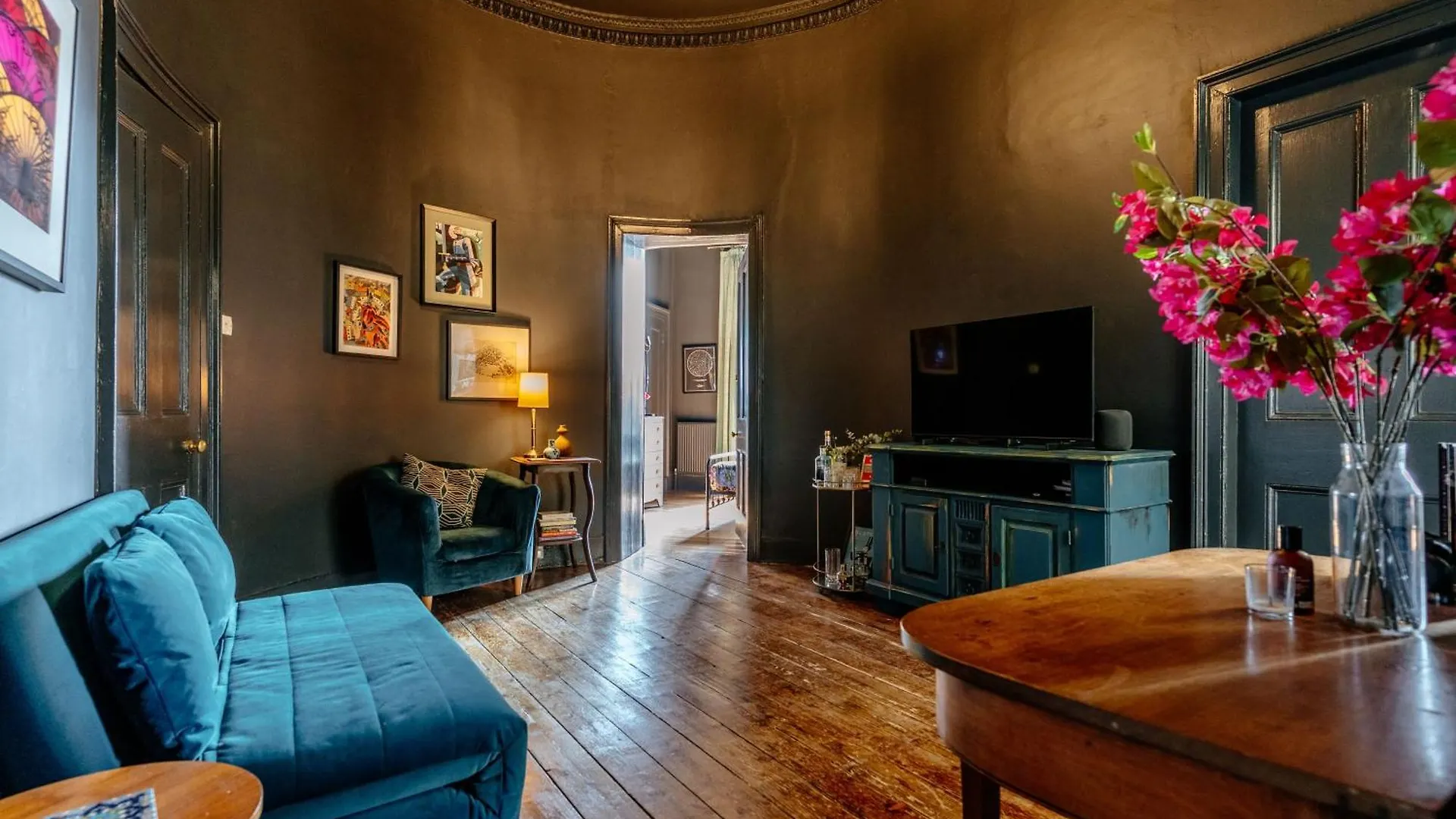 Central Georgian Flat - Perfect Festival Base! Edinburgh 0*,  Velká Británie